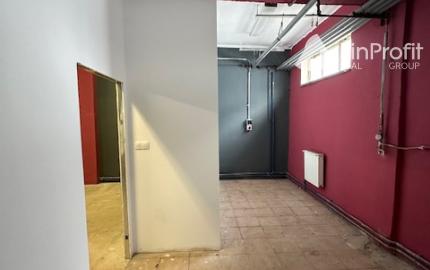 Vykurovaný skladový priestor s prívodom vody - 62 m2, Kopčianska ul.