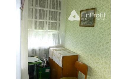 Vidiecky dom s veľkým pozemkom v peknom prostredí.