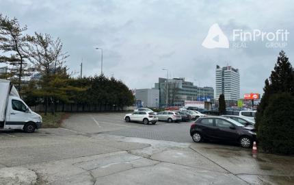 Skladovo-servisný priestor na prenájom - 154 m2, Bajkalská