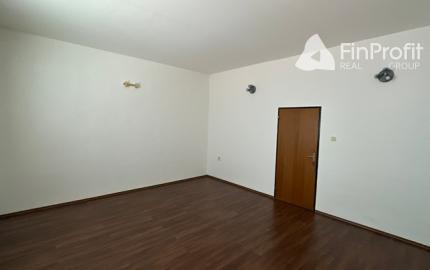 Kancelárske priestory na prenájom - od 15 m2, Bajkalská ul.