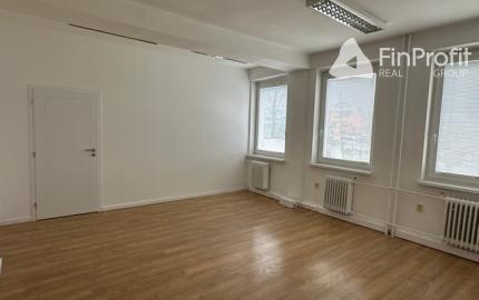 Kancelárske priestory na prenájom - od 15 m2, Bajkalská ul.