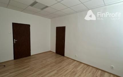 Kancelárske priestory na prenájom - od 15 m2, Bajkalská ul.