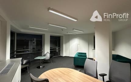 Kancelárske priestory v BBC1 na prenájom - od 22 m2, Plynárenská ul.