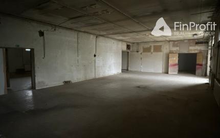 Skladovo-výrobný priestor na prenájom - 544 m2, Nádražná ul.