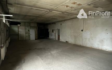 Skladovo-výrobný priestor na prenájom - 544 m2, Nádražná ul.