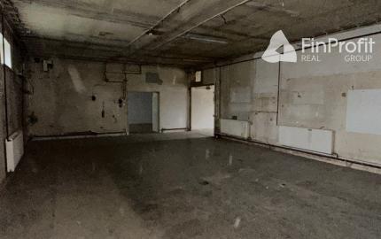 Skladovo-výrobný priestor na prenájom - 544 m2, Nádražná ul.