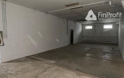 Skladovo-výrobný priestor na prenájom - 544 m2, Nádražná ul.