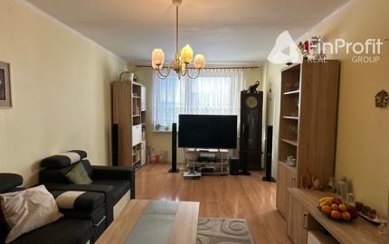 Priestranný 4-izbový byt s lodžiou – 105,6 m², Športová ul.