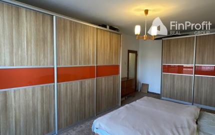 Priestranný 4-izbový byt s lodžiou – 105,6 m², Športová ul.