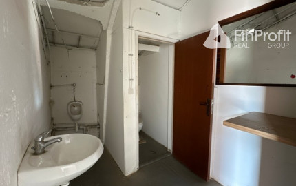 Skladovo-výrobný priestor na prenájom - 440 m2, Poľovnícka ul.