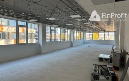 Priestory na rôzne využitie na prenájom - 258 m2, Tomášikova ul.