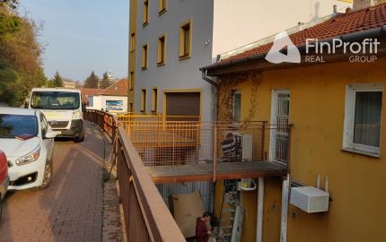 Prenajmem 15m2 kancelária v centre - Nitra, Podzámska ulica.