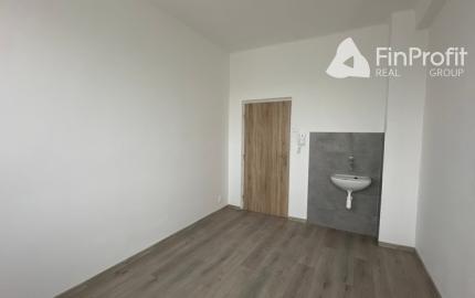 Kancelárske priestory s umývadlom na prenájom - od 18 m2, Bojnická ul.