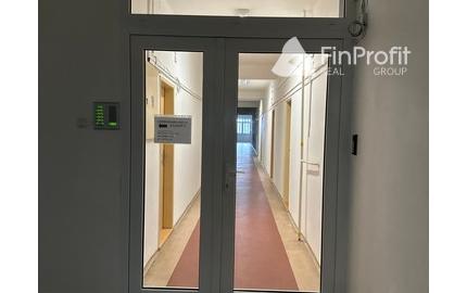 Kancelárske priestory s umývadlom na prenájom - od 18 m2, Bojnická ul.