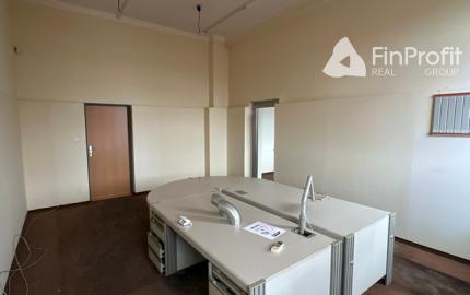 Multifunkčný priestor na prenájom – 475 m², Bojnická ul.