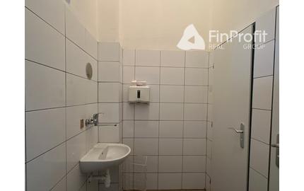 Administratívny celok na prenájom - 475 m2, Bojnická ul.