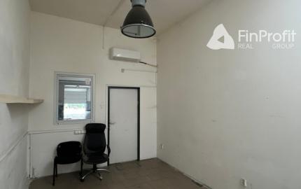 Skladovo-výrobný priestor s priamym vstupom na prenájom - 182 m2, Panónska cesta