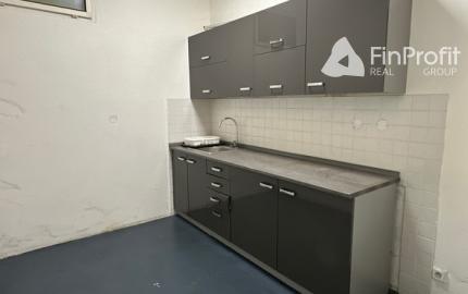 Skladovo-výrobný priestor s priamym vstupom na prenájom - 182 m2, Panónska cesta