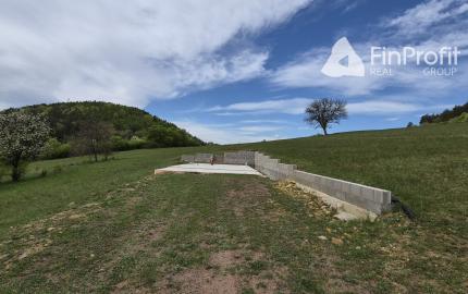 Predám stavebný pozemok Jedľové Kostoľany + stavebné povolenie.