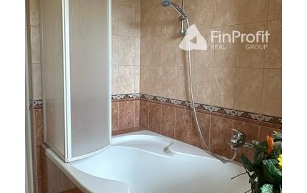 Podpivničený 3i dom s veľkým pozemkom vo Vajnoroch