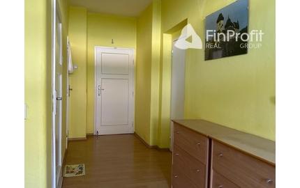 Podpivničený 3i dom s veľkým pozemkom vo Vajnoroch