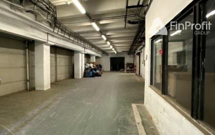 Skladový priestor na prenájom - 361 m2, ul. Na Pántoch
