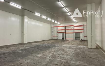 Skladové priestory s možnosťou delenia - 360 m2-1.800 m2, ul. Na Pántoch