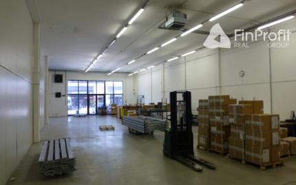 Obchodné priestory (showroom) na prenájom - 320 m2, ul. Stará Vajnorská