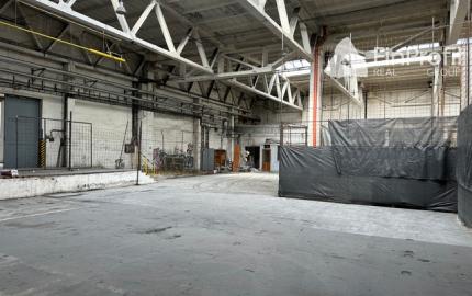 Skladovací priestor na prenájom - 300-600 m2, Kopčianska ul.