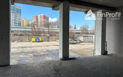 Skladovací priestor na prenájom - 300-600 m2, Kopčianska ul.