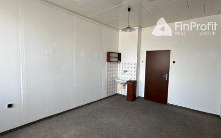 Kancelárie s umývadlom na prenájom - od 13 m2, Nádražná ul.