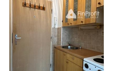 REZERVOVANÉ - Garzónka v centre mesta na prenájom -  24 m2, Mickiewiczova ul.