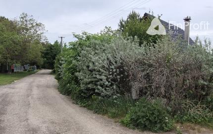 Predám chatu s vínnou pivnicou a vinohradom Dolné Krškany - Bita.