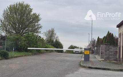 Predám pozemok - Horné Krškany, Nitra 11583m2.