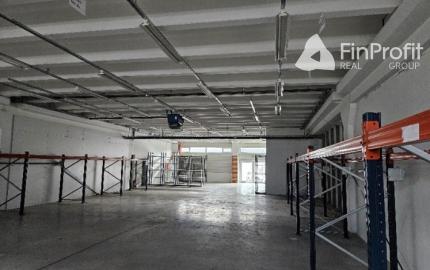 Vykurovaný skladovo-obchodný priestor na prenájom - 270 m2, ul. Stará Vajnorská