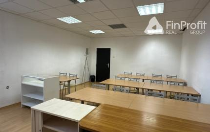 Kancelárske priestory na prenájom - od 12 m2, Pluhová ul.