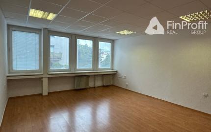 Kancelárske priestory na prenájom - od 12 m2, Pluhová ul.