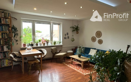 Svetlý 3-izbový byt s loggiou – 69 m², Tomanova ul.