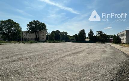 Spevnené komerčné plochy na prenájom - 4.724 m2, Poľovnícka ul.