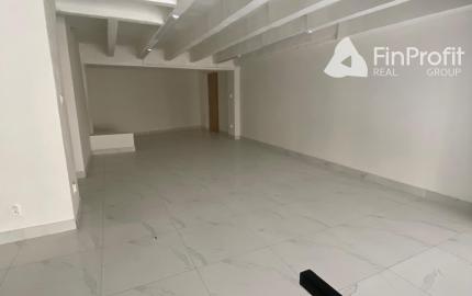 Obchodný priestor v centre mesta na prenájom - 97 m2, Štúrova ul.