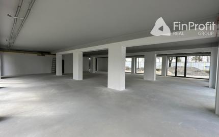 Retailový priestor na prenájom – 170 m², Vlčie Hrdlo