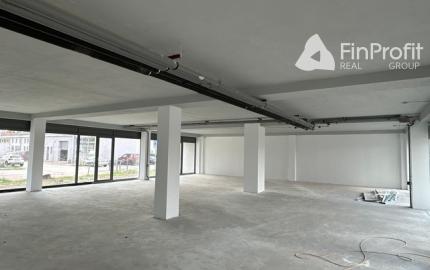 Multifunkčný priestor na prenájom – 680 m², Vlčie hrdlo