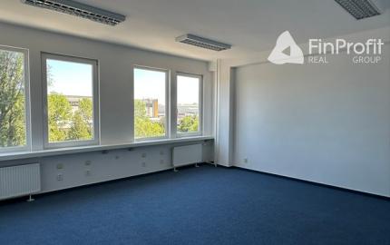 Kancelária s bezplatným parkovaním na prenájom - 72 m2, Rybničná ul.