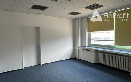 Kancelárie v centre mesta na prenájom - od 20 m2, ul. Námestie SNP.