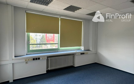 Kancelárie v centre mesta na prenájom - od 20 m2, ul. Námestie SNP.