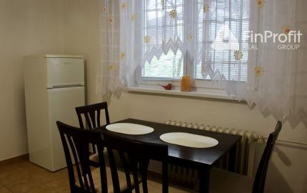 Na prenájom 2-izbový byt s balkónom – centrum Nitry