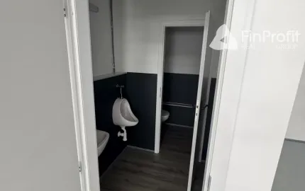 Moderná hala s kanceláriami v komplexe VARIO 37 na prenájom