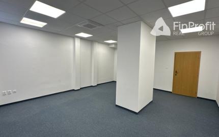 Kancelársky priestor na prenájom – 36 m², Nevädzova ul.