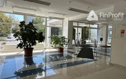 Kancelársky priestor na prenájom – 36 m², Nevädzova ul.