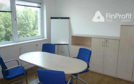 Reprezentatívny kancelársky priestor – 54 m², Bajkalská ul.
